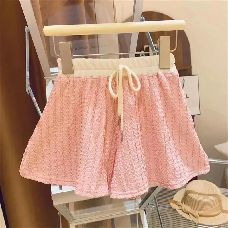 Soft and breathable girls summer outfit – short sleeve top and pants