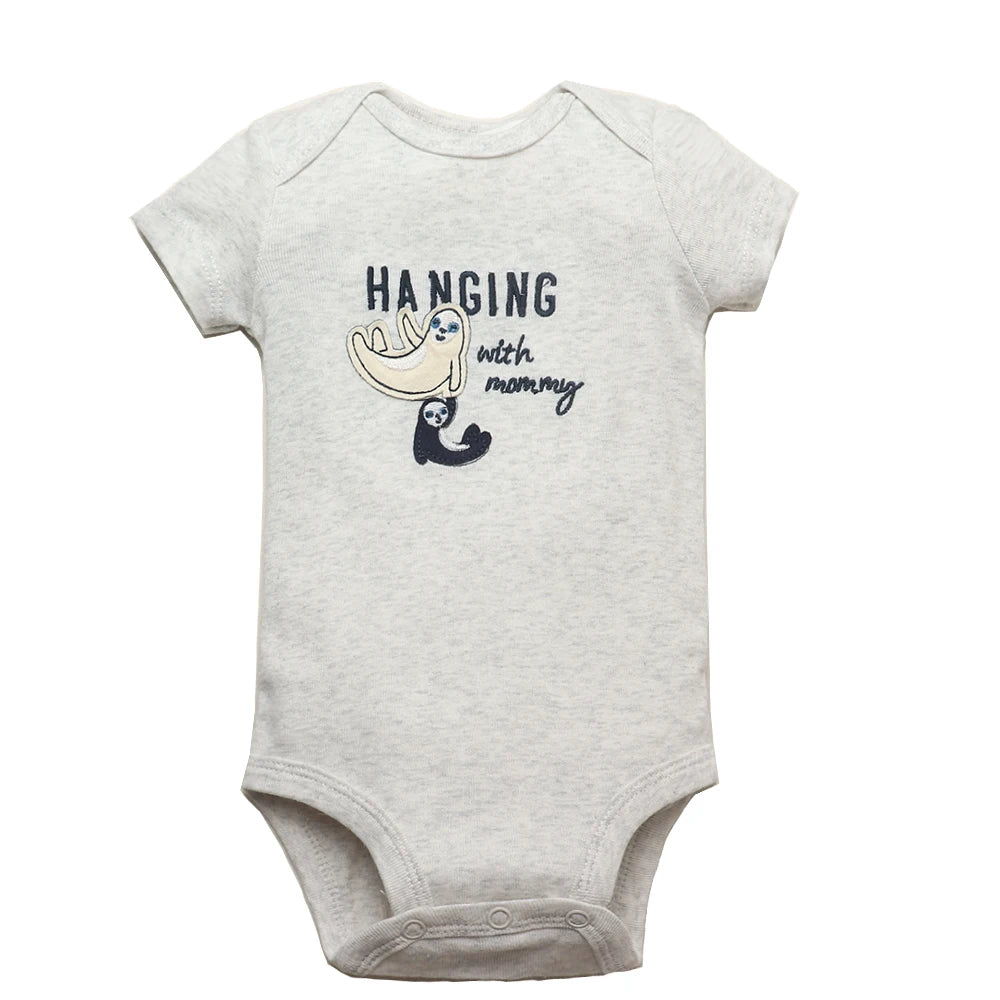 Perfect gift set – 5-pack unisex short sleeve cotton baby bodysuits for newborns and toddlers