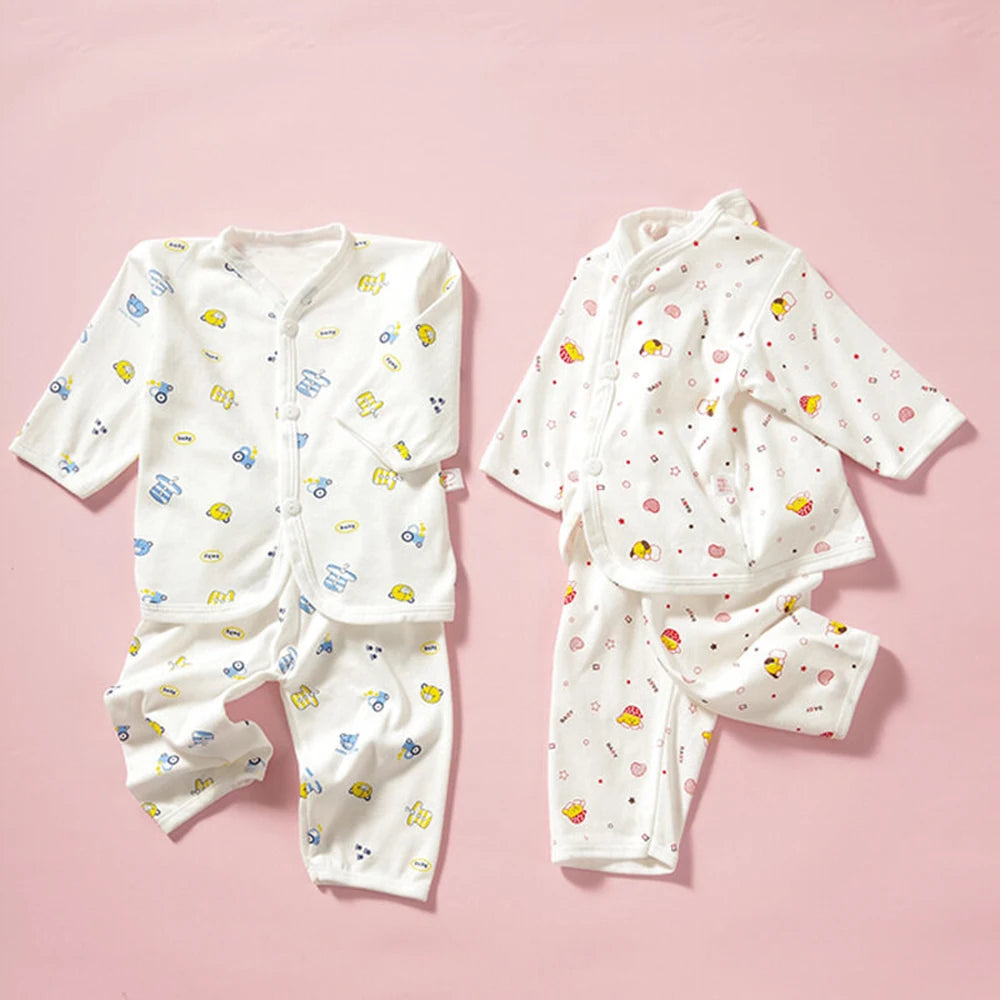 Gentle cotton baby outfit – long sleeve top with matching pants for newborns